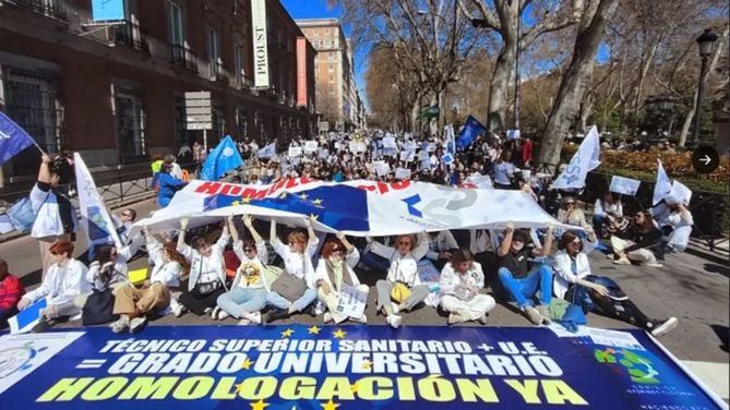 Los Técnicos Superiores Sanitarios (TSS) han anunciado cuatro días de huelga nacional, este jueves y viernes y el 3 y 4 de noviembre.