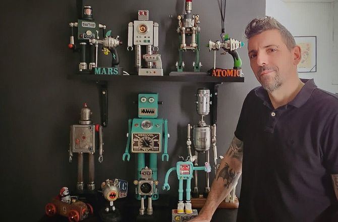 Andrés Guardia expone sus obras, hasta el 28 de noviembre, en el Centro Cultural Alfredo Kraus del distrito de Fuencarral-El pardo.