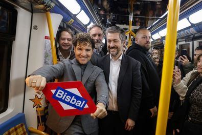 Bisbal da la bienvenida a la Navidad