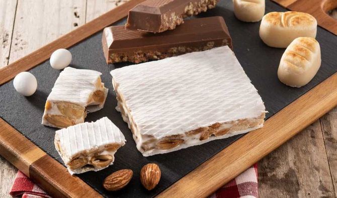 El turrón de chocolate sigue siendo el favorito, preferencia que, además, crece gracias a su versatilidad y su atractivo para las nuevas generaciones.