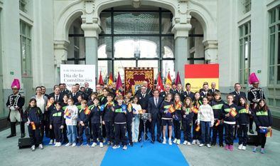 El Ayuntamiento, con la Constitución española