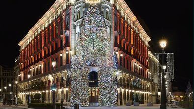 La Navidad 'viste' los hoteles madrileños