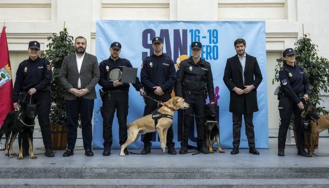 El Palacio de Cibeles acogerá exhibiciones caninas de Policía Municipal, Guardia Civil y Policía Nacional, además de talleres infantiles.