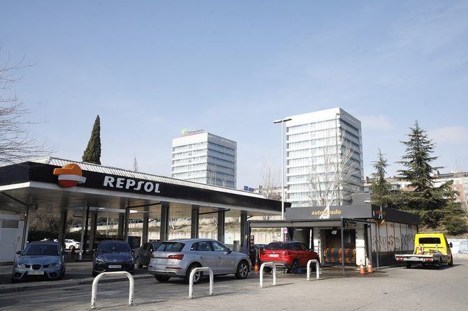 El Ayuntamiento de Madrid aprueba la convocatoria para la concesión y explotación de esta gasolinera para su uso como estación de servicio de energía para automoción sin emisiones de efecto invernadero.