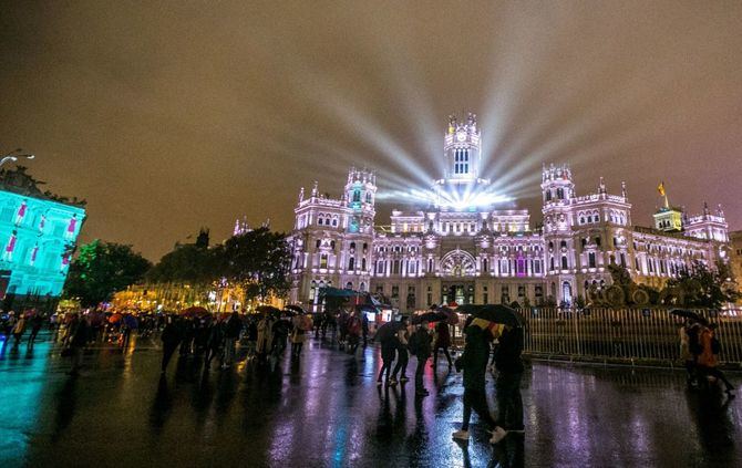 El festival ocupará diferentes distritos de la ciudad, teniendo a Arganzuela como eje central este año y ubicándose también en Retiro, Centro, Chamberí y Carabanchel. Matadero Madrid, la Casa del Reloj, la Colonia del Pico del Pañuelo, el frontón Beti Jai, la plaza de la Villa o Madrid Río son algunas de las ubicaciones.