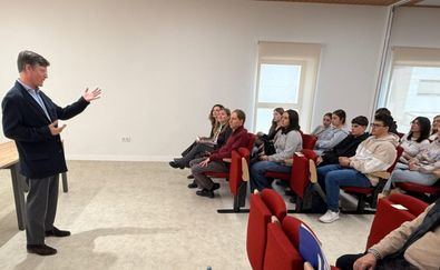 La actividad, organizada por la Asociación Barró, fomentó el aprendizaje y fortaleció los lazos afectivos.