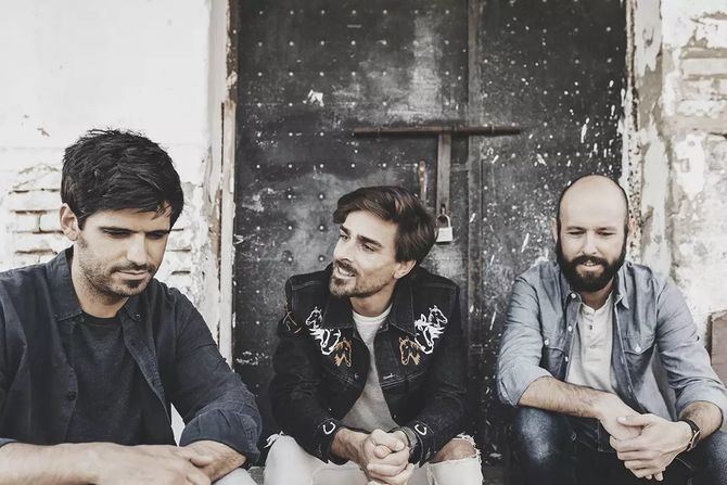 Este jueves, 26 de marzo, se puede disfrutar de un nuevo concierto de 'Los acústicos del Buenavista', nada menos que del grupo Melocos, en su vuelta a los escenarios.