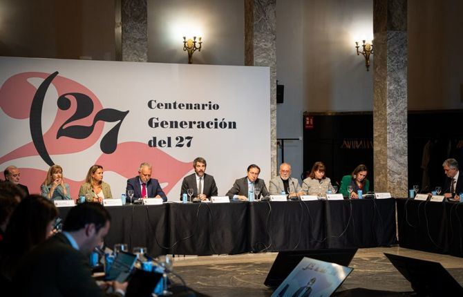 Esta Comisión Nacional tiene el cometido de impulsar y coordinar los actos que se realicen en torno a la celebración de la Generación del 27 en todo el territorio español y a nivel internacional.