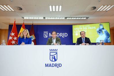 Almeida ha hecho una petición a empresas y centros de trabajo para que, dentro de lo posible, se fomente el teletrabajo en las zonas afectadas en las fechas más complicadas, así como que se permita la entrada y salida flexible de los trabajadores.