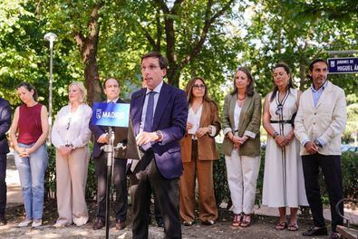 Coincidiendo con la Corrida de la Prensa que se celebra en la Plaza de Toros de Las Ventas, el primer edil ha recordado a todos los profesionales de la comunicación que 'han sabido mantener viva la fiesta nacional'.