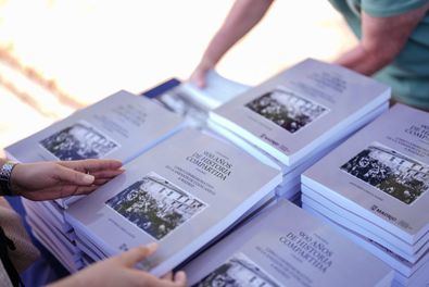 Durante la celebración de esta efeméride, se han presentado dos libros conmemorativos editados por la junta del distrito.