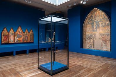 En esta ocasión, se abrirán las dos exposiciones temporales inauguradas recientemente, 'A la manera de Italia. España y el gótico mediterráneo (1320-1420)' y 'Prado. Siglo XXI'.