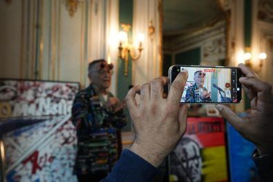 Arrabal, comendador de las Artes y las Letras