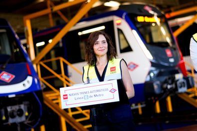 Ayuso presenta los trenes autónomos de la L6