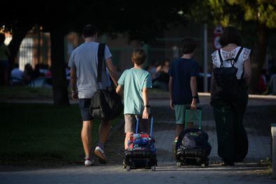 Más profesores y menos ratios, en las aulas