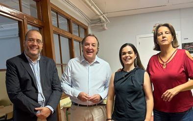 El concejal del distrito de Chamberí, Jaime González Taboada, ha visitado las obras que la junta municipal ha ejecutado en el Centro de Educación Infantil y Primaria San Cristóbal.