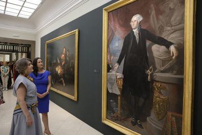 La obra, según ha indicado el Ayuntamiento, puede contemplarse junto a un retrato de Manuel Godoy, de Francisco de Goya, y otro de Carlos IV, de Mariano Salvador Maella.