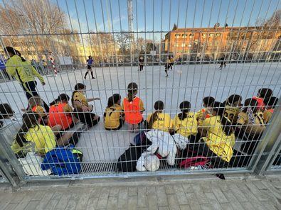 En la jornada de apertura han participado vecinos, personal del Centro Deportivo Barajas y las entidades deportivas CDE Alameda de Osuna Baloncesto y CDE Alaró Deportiva.