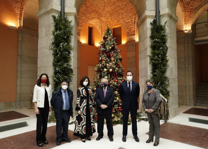 El tradicional belén de la Puerta del Sol, este año homenajea a los sanitarios madrileños