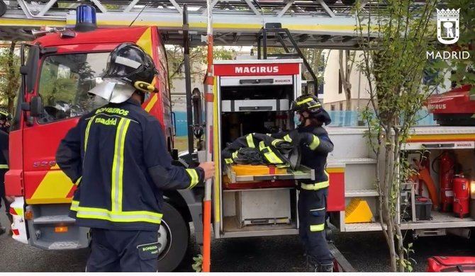 A lo largo de la noche, desde las 00.00 horas hasta las 7 de la mañana, se han registrado dos momentos especialmente conflictivos. El último ha ocurrido a partir de las cinco de la mañana y ha afectado a Madrid capital y a la zona del sur sureste, en concreto a las localidades de Fuenlabrada, Getafe, Valdemoro, Pinto, Parla y Rivas Vaciamadrid.