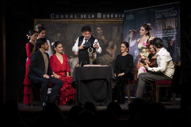 Organizado por Camp of dance, Campamento Flamenco en Navidad se presentó el pasado martes en Corral de la Morería, con la colaboración especial de Florencio Sanchidrián.