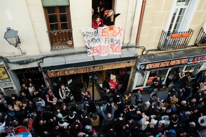 Esta acción vecinal, tras la protesta musical y la concentración que ya llevaron a cabo ante la sede de la empresa, tendrá lugar este domingo, a partir de las 14.00 horas, en la calle de Tribulete, en el barrio de Lavapiés del distrito de Centro.