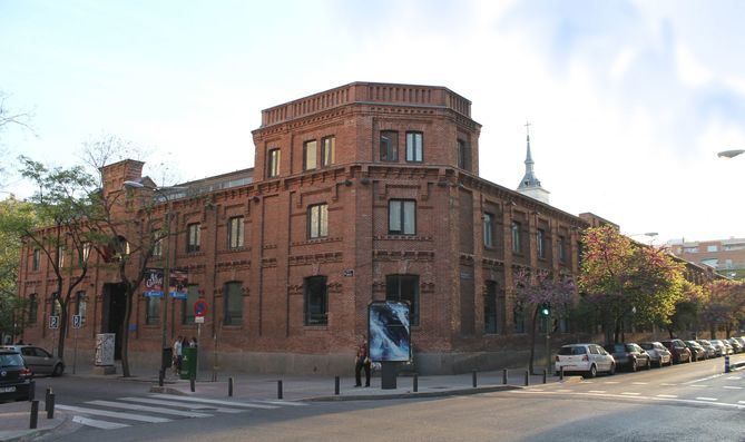 En la antesala del Día de la Mujer y para aproximar la vida de estas dos artistas, el distrito de Chamberí ha programado un ciclo de conferencias, impartidas por Belen G. Naharro, en el centro cultural Galileo dedicadas a estas dos damas del arte universales.