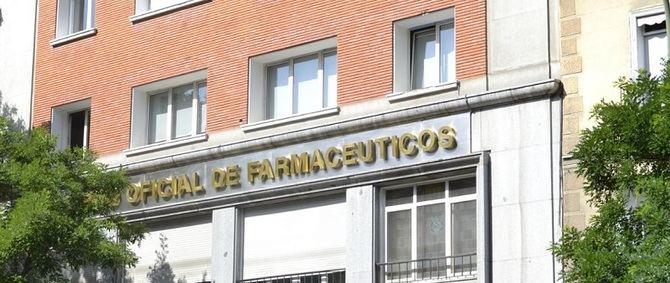 Este texto, que viene a sustituir a la ley en vigor del año 1998, ha sido recoge así las aportaciones de ciudadanos y profesionales del sector y responde, además, a las necesidades actuales de la población y de este ámbito de la salud para crear una farmacia más moderna y cercana al paciente.