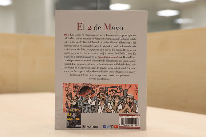 El ilustrador José Pablo García ha adaptado el texto y lo ha convertido en una novela gráfica trepidante en la que relata cómo el pueblo madrileño se levantó contra el ejército napoleónico.