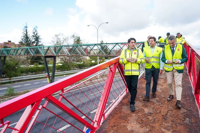 Los trabajos, que comenzaron a principios de marzo y concluirán a finales de junio, están enmarcados en la Estrategia de Conservación de Carreteras 2018-2021, que se han prorrogado a 2022, y cuya inversión asciende a 1,1 millones de euros.