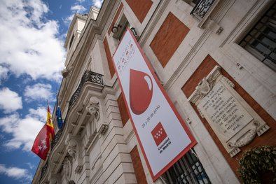 ¡A donar sangre, a la Puerta del Sol!