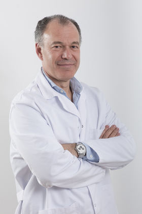 En la imagen, el Dr. Juan José López-Galián, jefe de Servicio de Ginecología y Obstetricia del Hospital Quirónsalud San José y del Centro Médico Quirónsalud Valdebebas.