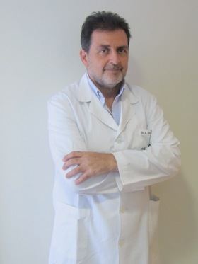 En la imagen superior, el Dr. Andrés Sacristán Juárez.