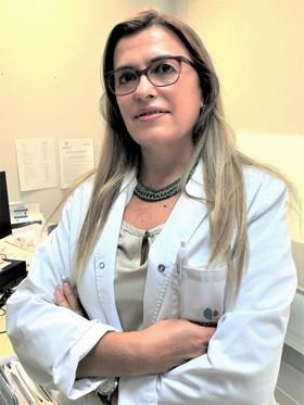 La Dra. Carmen Pingarrón Santofimia, jefa de Equipo de Ginecología del Hospital Quirónsalud San José.