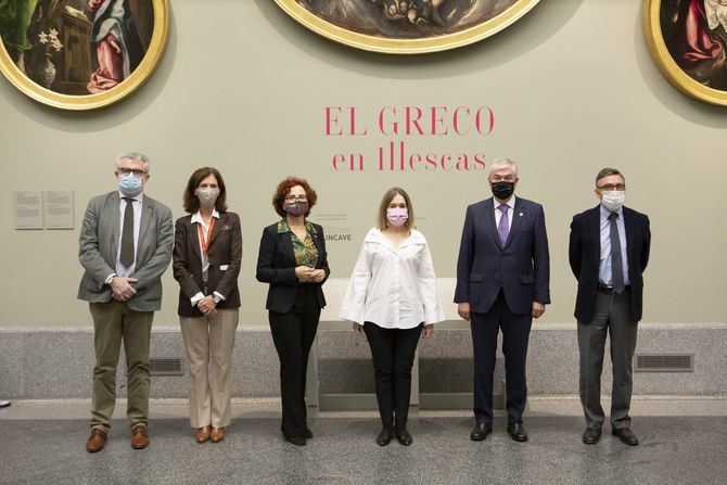 De izquierda a derecha, Miguel Falomir, director del Museo Nacional del Prado; Nuria de Miguel, secretaria General de la Fundación Amigos del Museo del Prado; Leticia Ruiz, jefa de Pintura Española del Renacimiento del Museo Nacional del Prado; Marta Rivera de la Cruz, consejera de Cultura y Turismo de la Comunidad de Madrid, y Andrés Úbeda, director Adjunto de Conservación e Investigación del Museo Nacional del Prado.