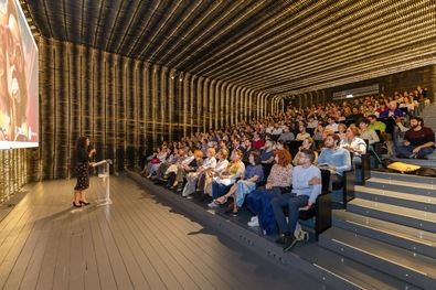 Another Way Film Festival, el festival de cine documental sobre progreso sostenible de Madrid con presencia nacional, celebrará su décima edición, del 16 al 22 de octubre, en formato presencial y 'online'.