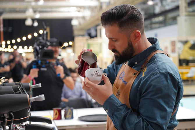 Este año, se unen a la segunda edición del festival más de 40 tostadores de café y serán los propios asistentes al evento quienes descubran por sí mismos las últimas novedades y tendencias en el mundo del café.