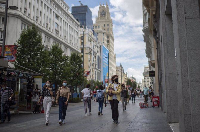 'La Navidad de este año se va a parecer a la del año que no era pandemia', ha expresado la portavoz del Gobierno municipal, Inmaculada Sanz, quien ha trasladado que el 'interés' en el Consistorio es que se pueda celebrar el mercadillo navideño de Plaza Mayor y la cabalgata.