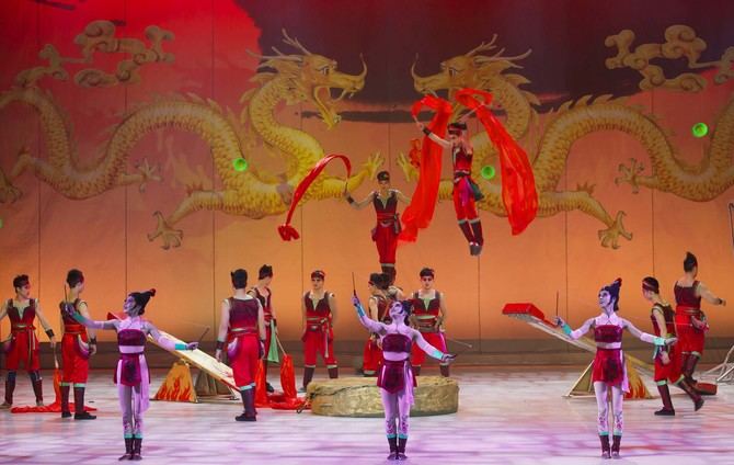 El Gran Circo Acrobático de China aterriza este martes en el Teatro EDP Gran Vía, para presentar un espectáculo 'lleno de magia', con más de 30 artistas en escena.