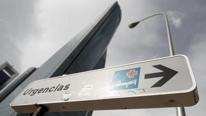 Un total de 47 zonas básicas de salud (ZBS) en 19 municipios tendrán restricciones a la movilidad por el avance del Covid, al sumar la Consejería de Sanidad seis nuevas áreas y cinco localidades. El número de nuevos casos ha crecido un 51% entre la última semana de 2020 y la primera de 2021.