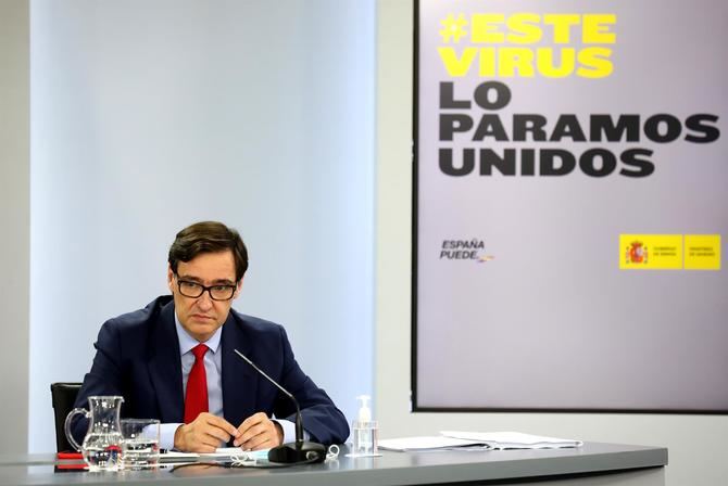 El ministro de Sanidad, Salvador Illa, durante la en rueda de prensa posterior al Consejo de Ministros en Moncloa.