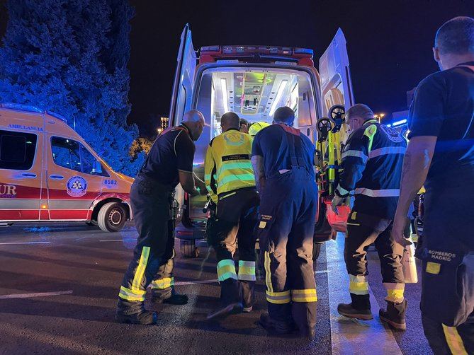 Los seis heridos graves han sido trasladados a los centros hospitalarios de La Paz, al Clínico San Carlos, Gregorio Marañón y a Getafe. Así, los heridos leves han sido desplazados hasta el hospital de La Princesa.