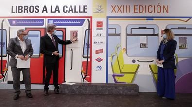 Los grandes autores se 'suben' al transporte