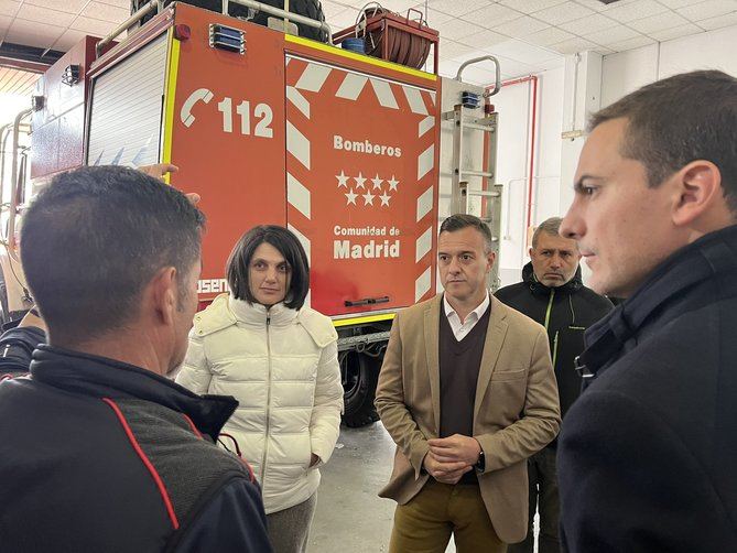 El PSOE llevará este jueves al Pleno de la Asamblea una iniciativa sobre la necesidad de construir los siete Parques de Bomberos prometidos por el PP en campaña electoral.