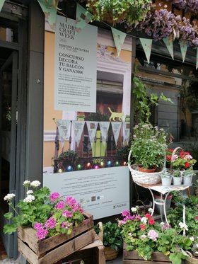 En esta feria participarán 100 establecimientos vinculados al mundo artesanal y se celebra bajo el lema 'Volveremos si tú vuelves'.