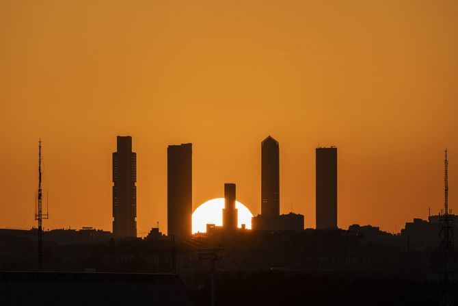 La Comunidad de Madrid y ocho provincias españolas estarán este martes en aviso amarillo por calor y altas temperaturas, según ha informado la Agencia Estatal de Meteorología.