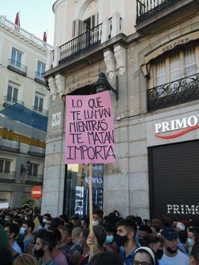 Unas 3.000 personas en Madrid piden justicia para Samuel y reclaman al colectivo LGTBI pasar a la insurrección