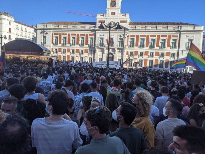 Unas 3.000 personas, según Delegación del Gobierno, se han manifestado este lunes en Madrid para pedir justicia para el joven Samuel, asesinado en A Coruña el pasado sábado.