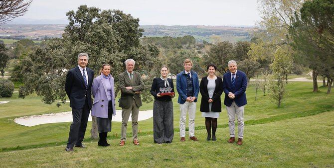 La Comunidad de Madrid acogerá este año la primera edición del torneo de golf Comunidad de Madrid Madrid Ladies Open, que le permitirá ingresar en el Ladies European Tour (LET), el circuito profesional de golf femenino de primer nivel.