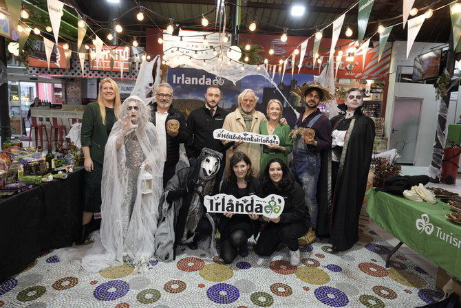 Turismo de Irlanda, Embajada de Irlanda en España y BordBia (oficina de alimentos de Irlanda) celebran un auténtico Samhain, al más puro estilo irlandés en el Mercado de la Paz (Ayala, 28). 